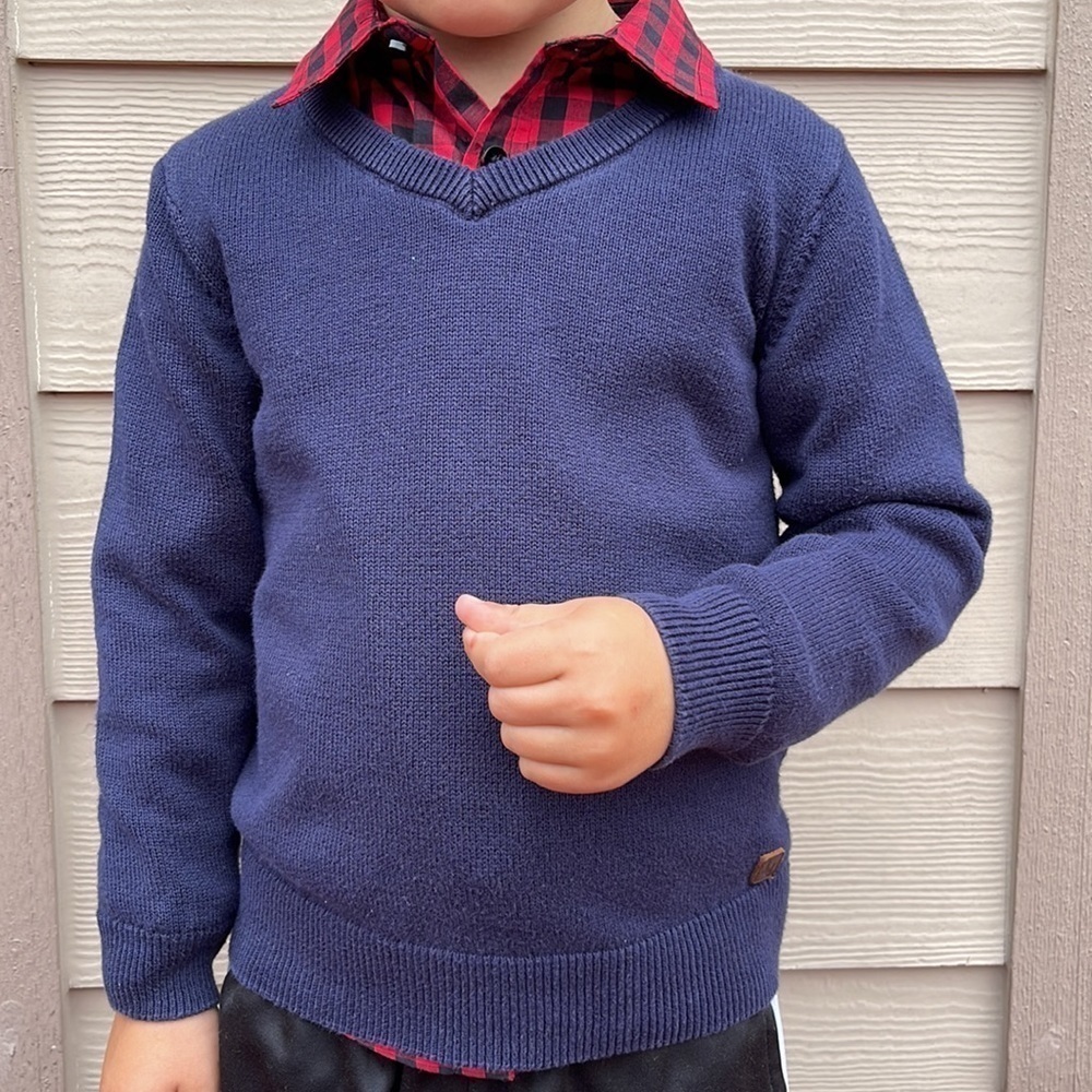 Navy crew neck sweater
